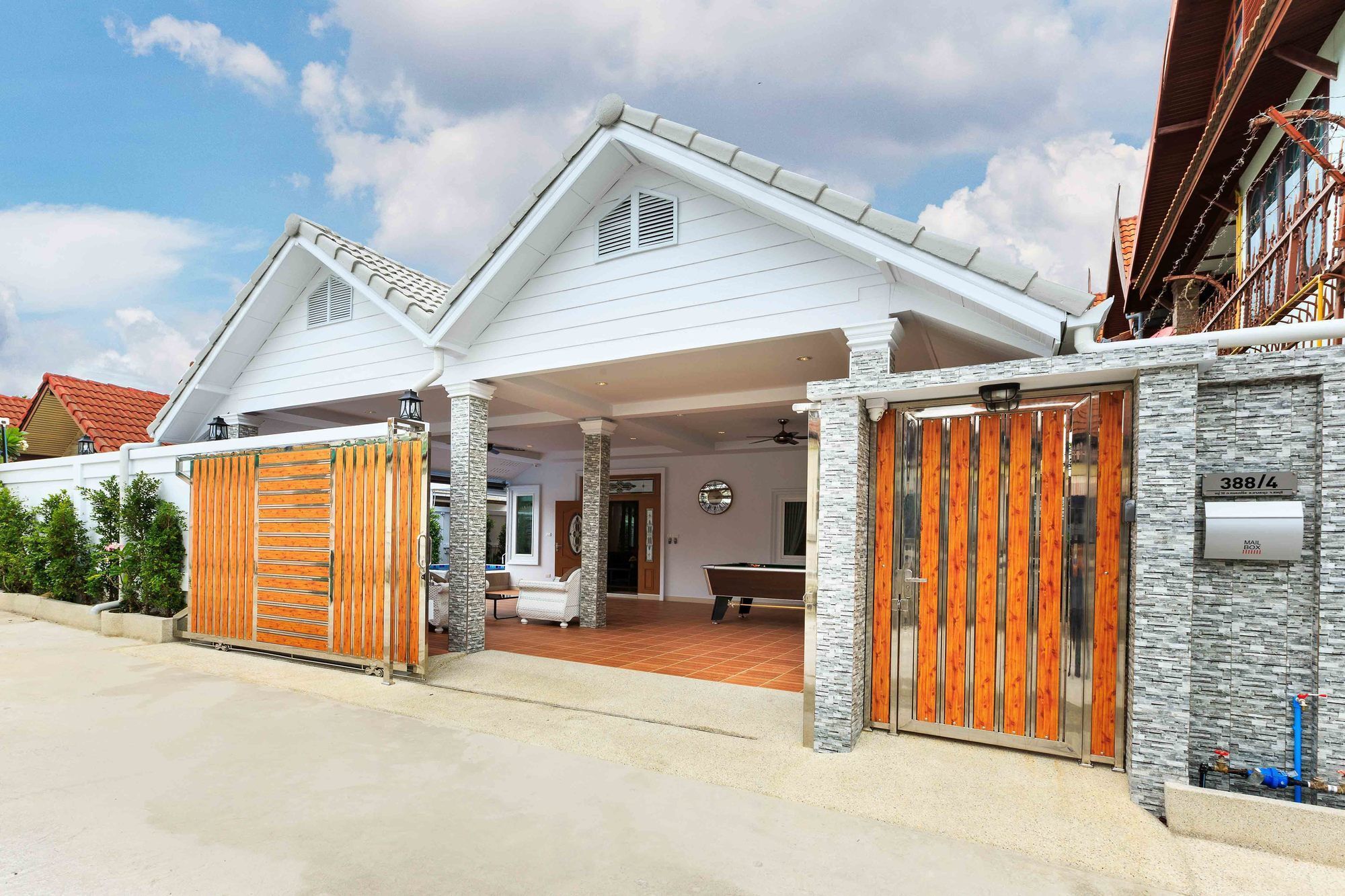 Gala New Modern Luxury 5 Bed * Pattaya